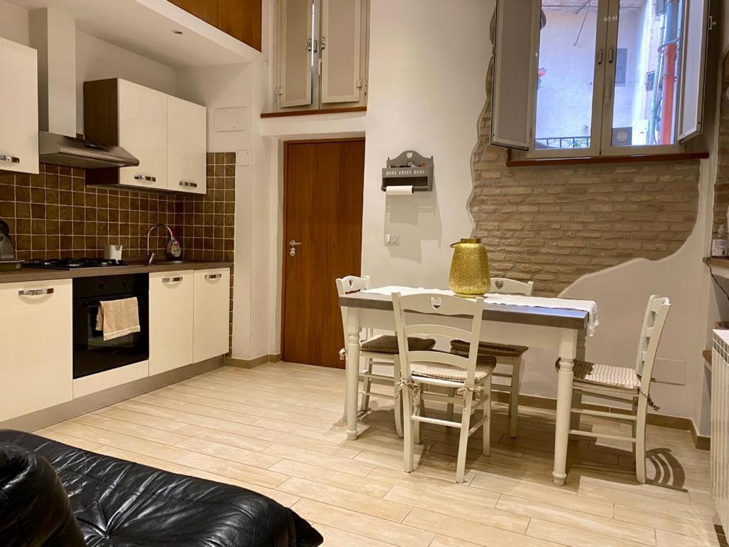 Il Vicolo di Trastevere Roma Esterno foto
